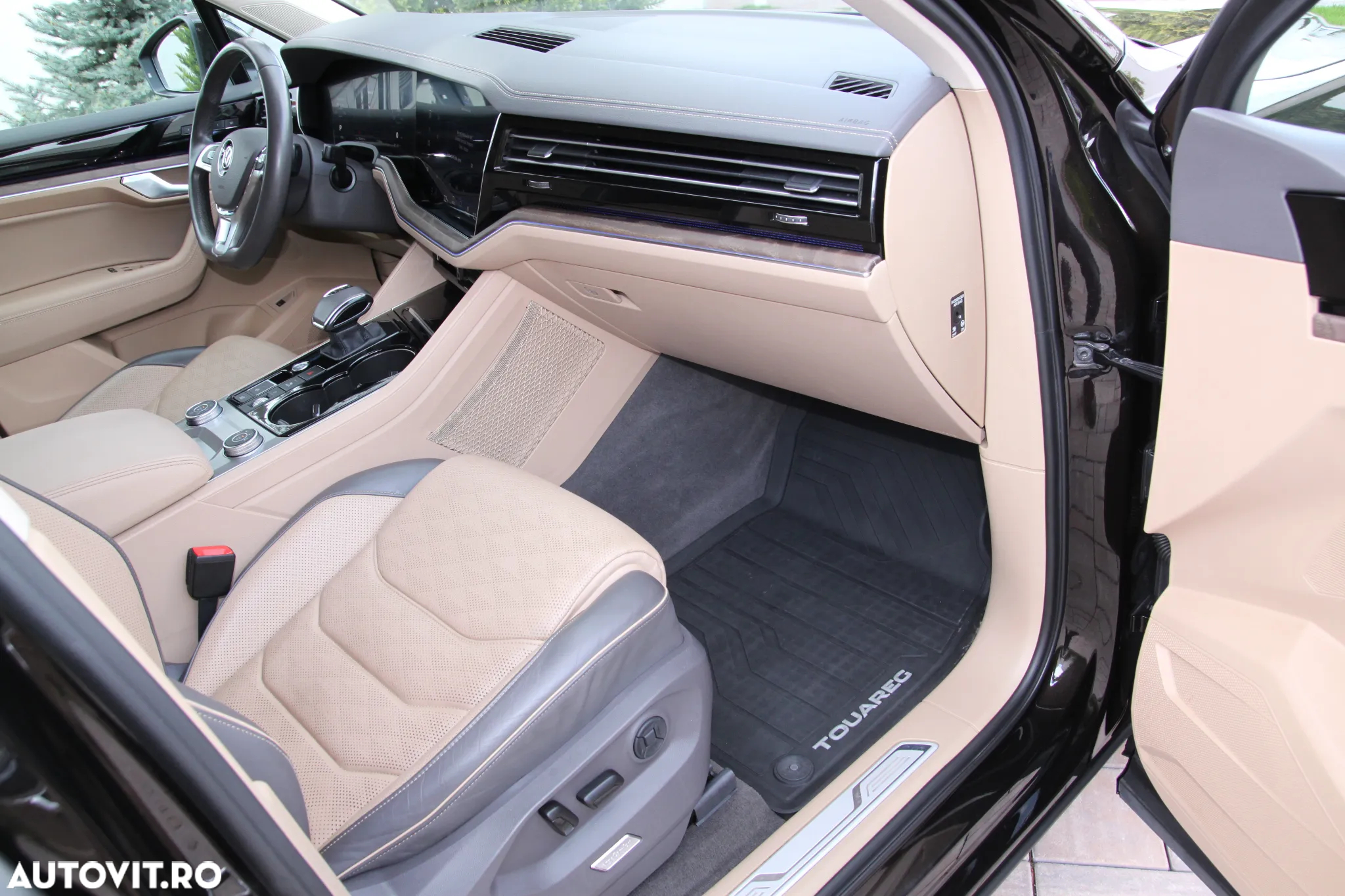 Volkswagen Touareg V6 TDI R-Style - 12