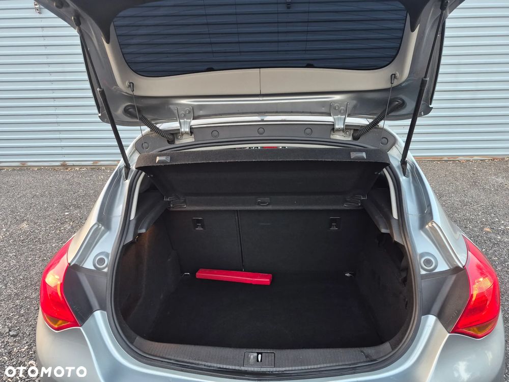 Opel Astra 1.6 Edition - 23