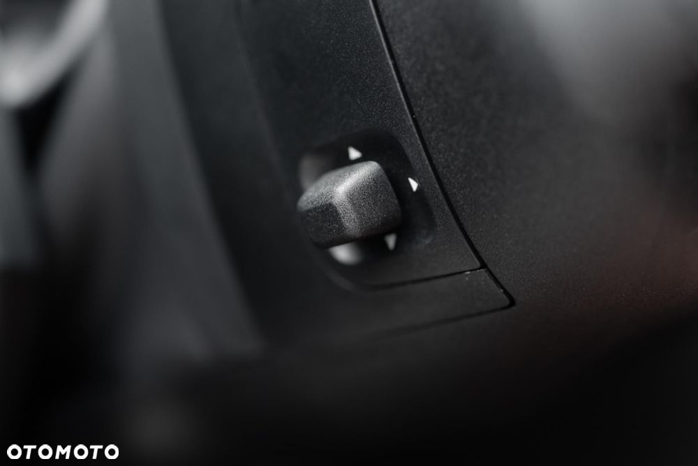 Mercedes-Benz GLC 300 mHEV 4-Matic AMG Line - 27