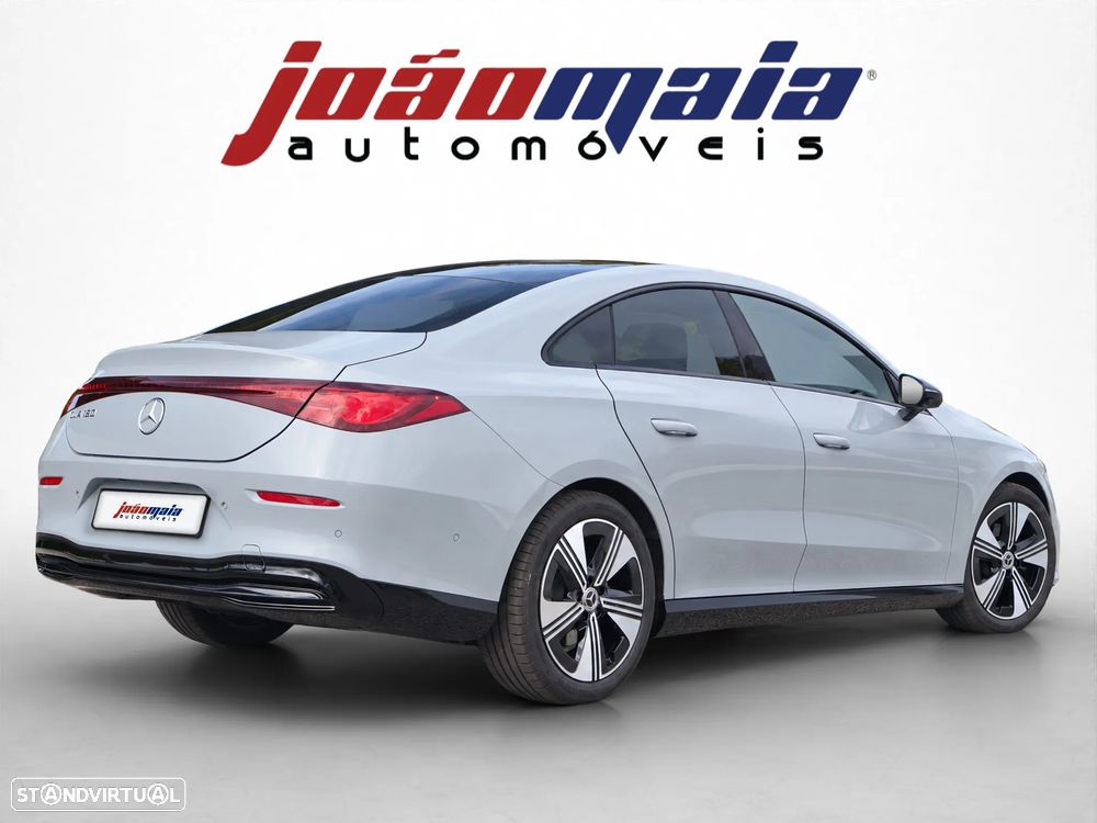 Mercedes-Benz CLA 180 Standard - 11