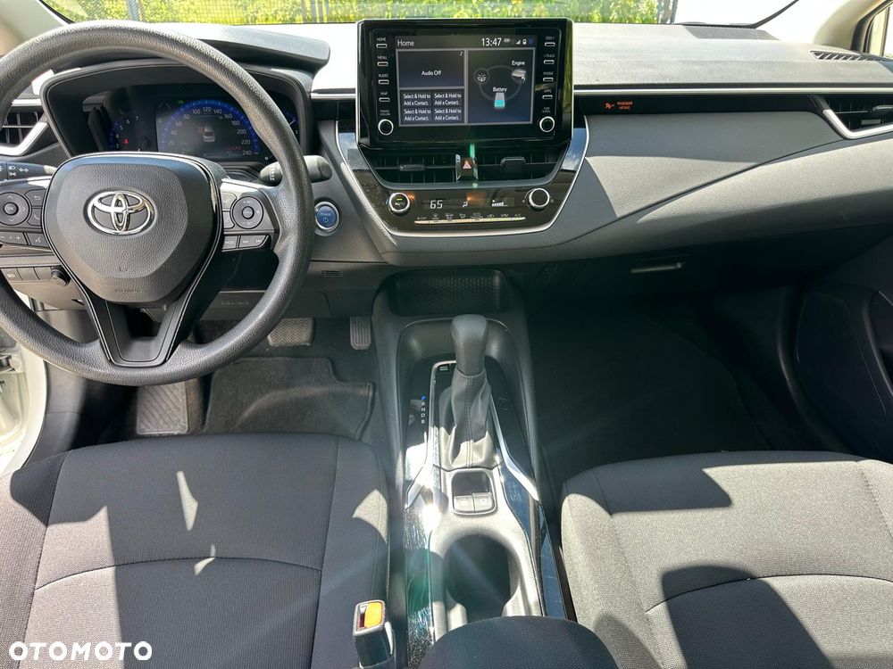 Toyota Corolla - 10