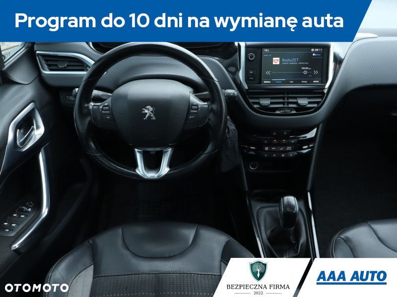 Peugeot 2008 - 9