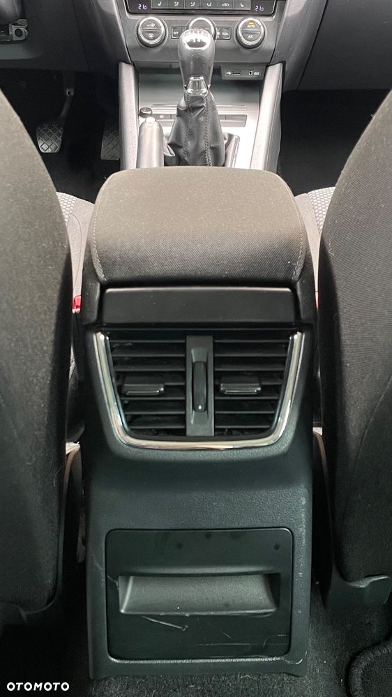 Skoda Octavia 1.6 TDI Ambition - 28