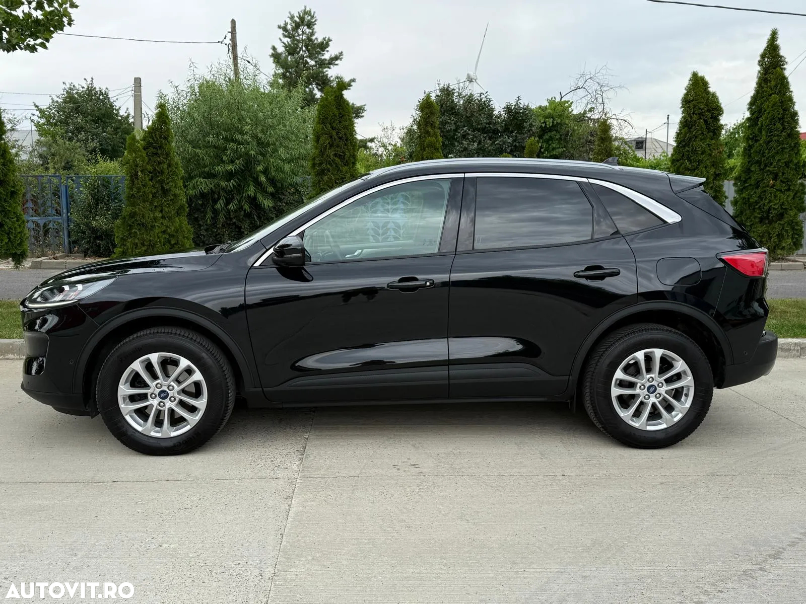 Ford Kuga 2.5 Duratec FWD FHEV Titanium - 5
