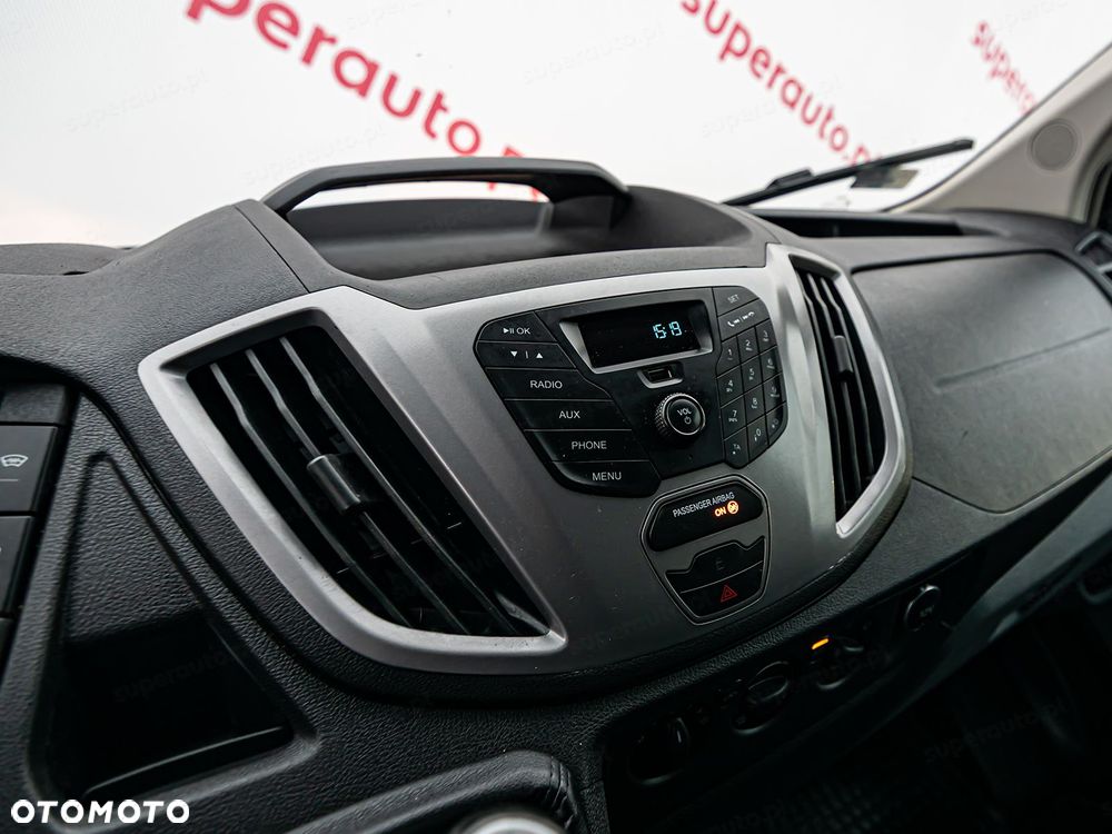 Ford Transit - 20