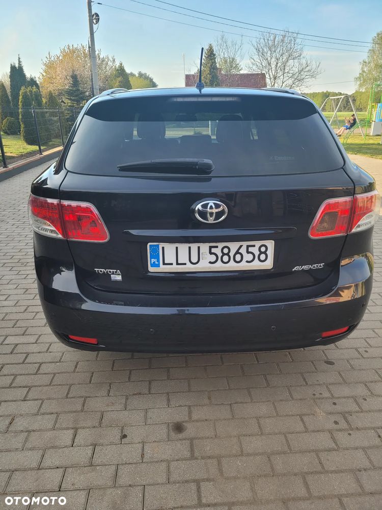 Toyota Avensis 2.0 Sol plus EU5 - 18