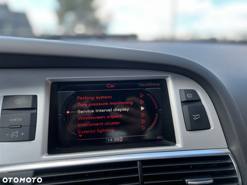 Audi A6 Avant 2.0 TDI DPF - 13