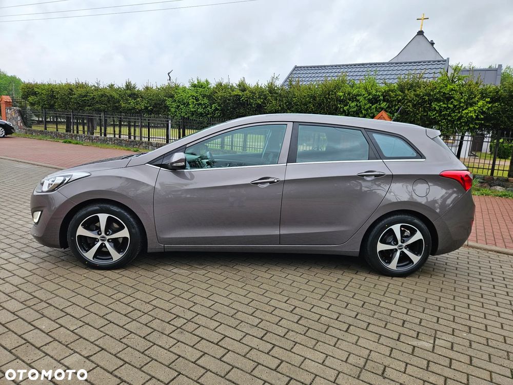 Hyundai i30 blue 1.6 GDI Trend - 7