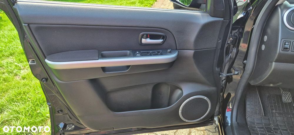 Suzuki Grand Vitara 2.0 Comfort - 7