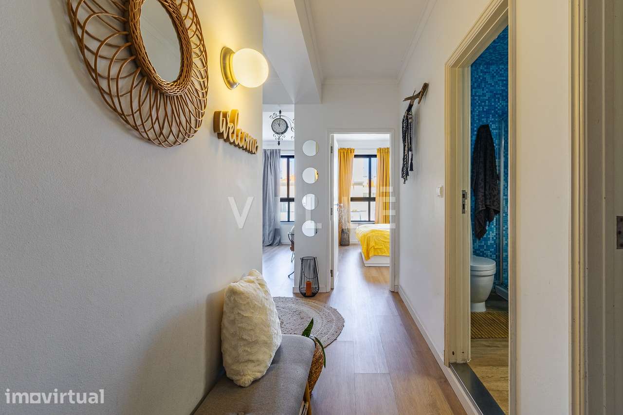Apartamento T1 Remodelado na Praia da Barra - Grande imagem: 2/33