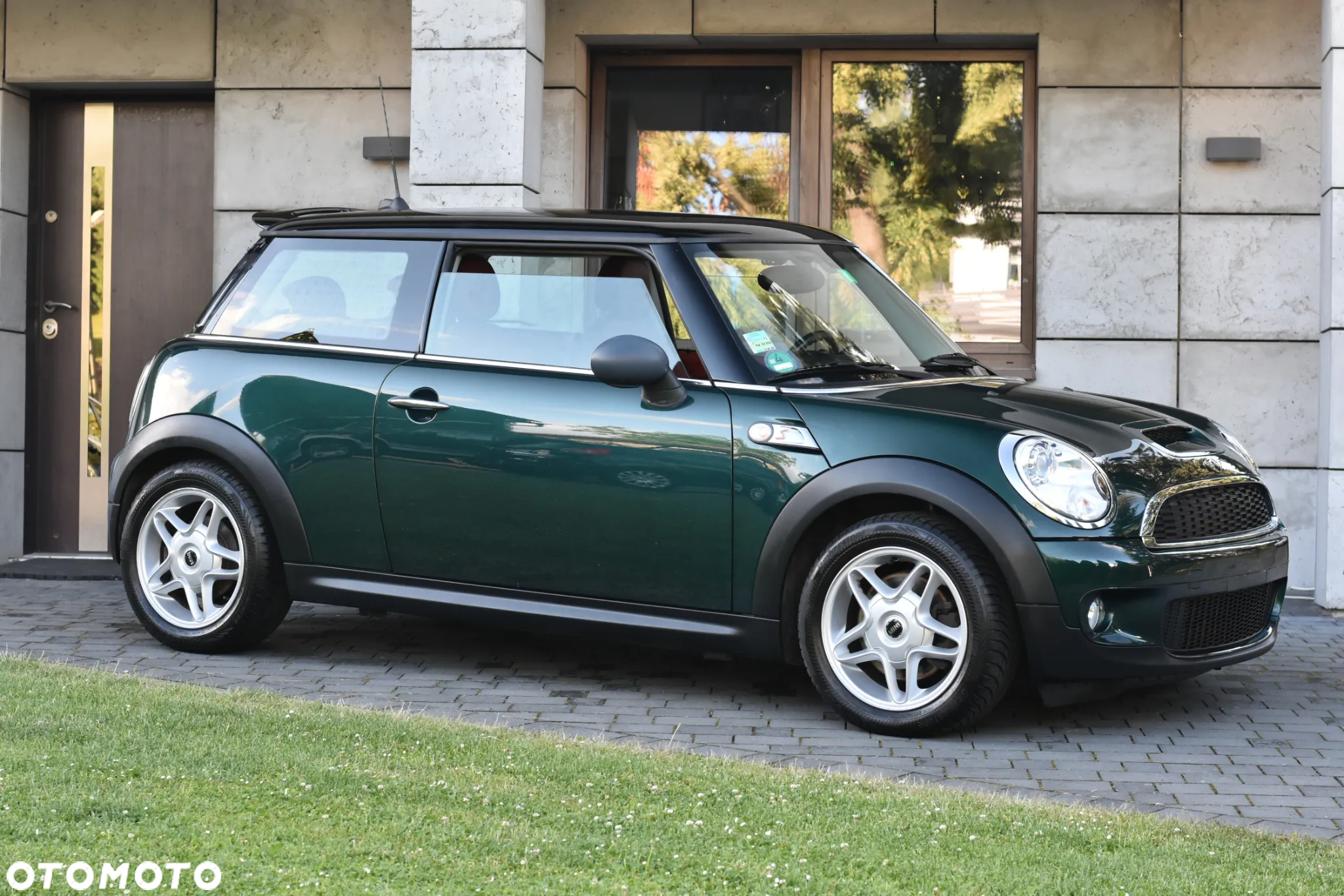 MINI Cooper S 50 Mayfair - 7