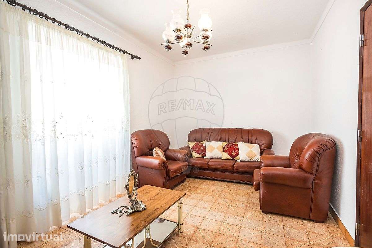 Moradia T2 para venda - Grande imagem: 2/30