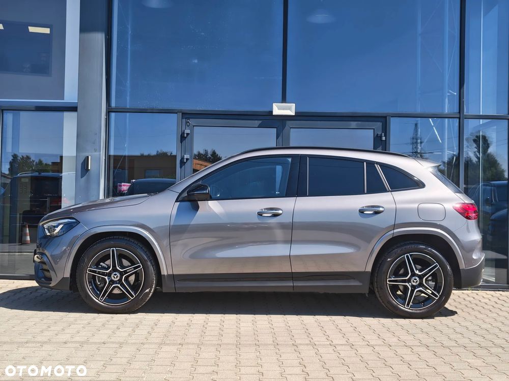 Mercedes-Benz GLA 200 mHEV AMG Line 7G-DCT - 8
