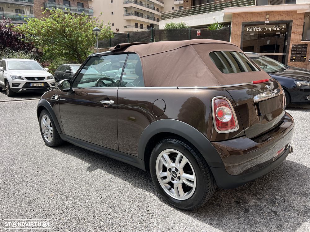 MINI Cabrio Cooper D Highgate - 15