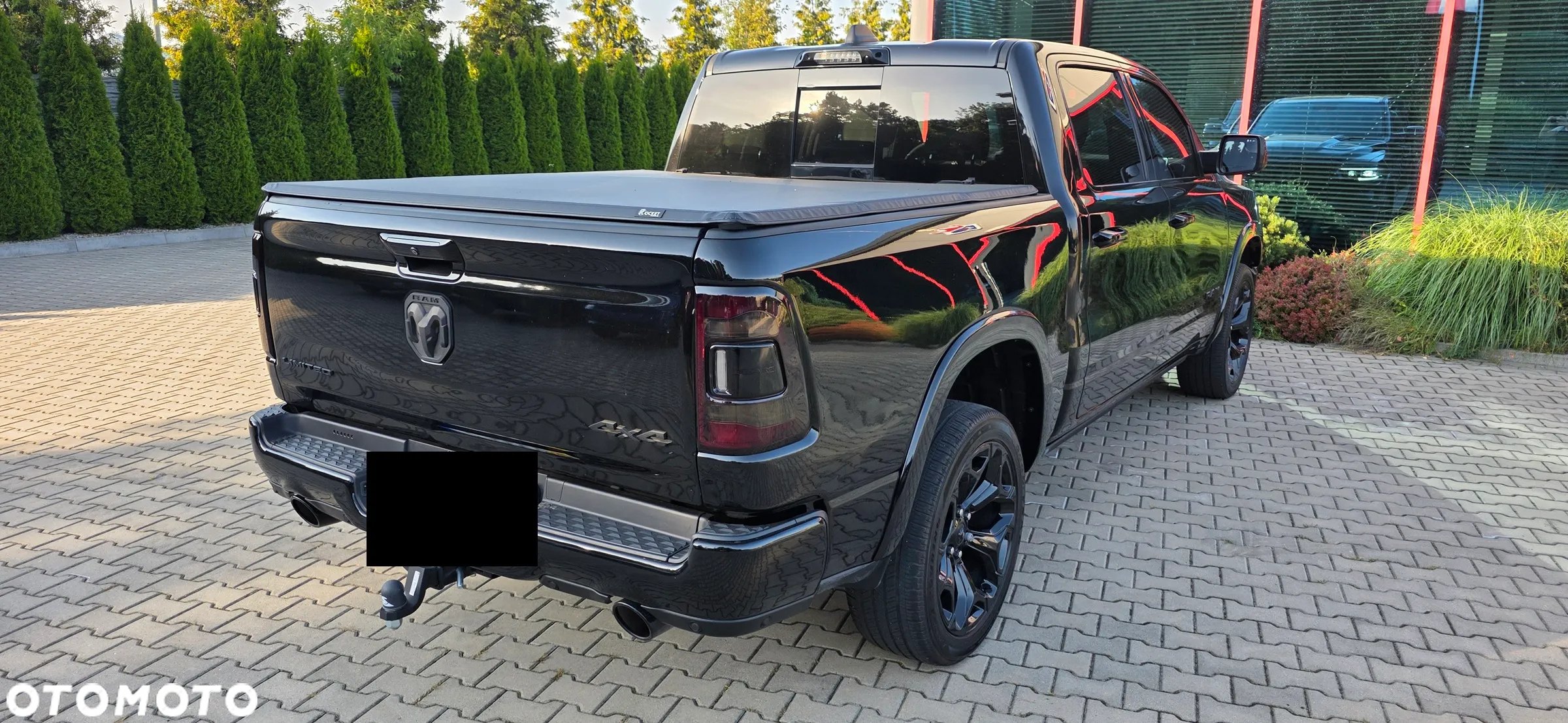 Dodge RAM 1500 5.7 4x4 - 7