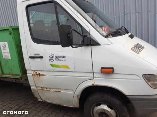 Mercedes-Benz SPRINTER - 6