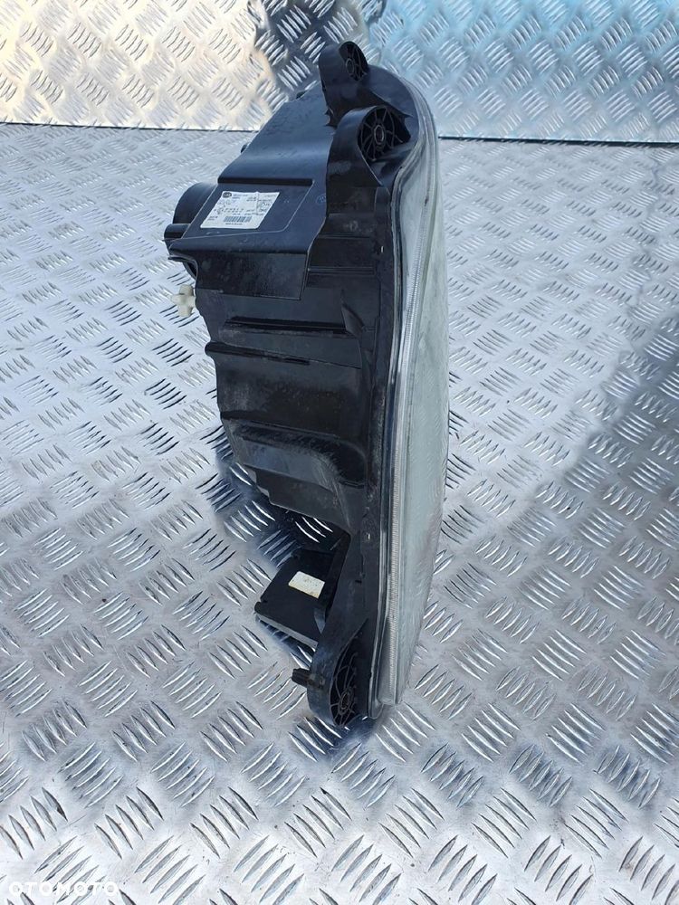 REFLEKTOR LAMPA PRZEDNIA DAF XF LEWA - 3