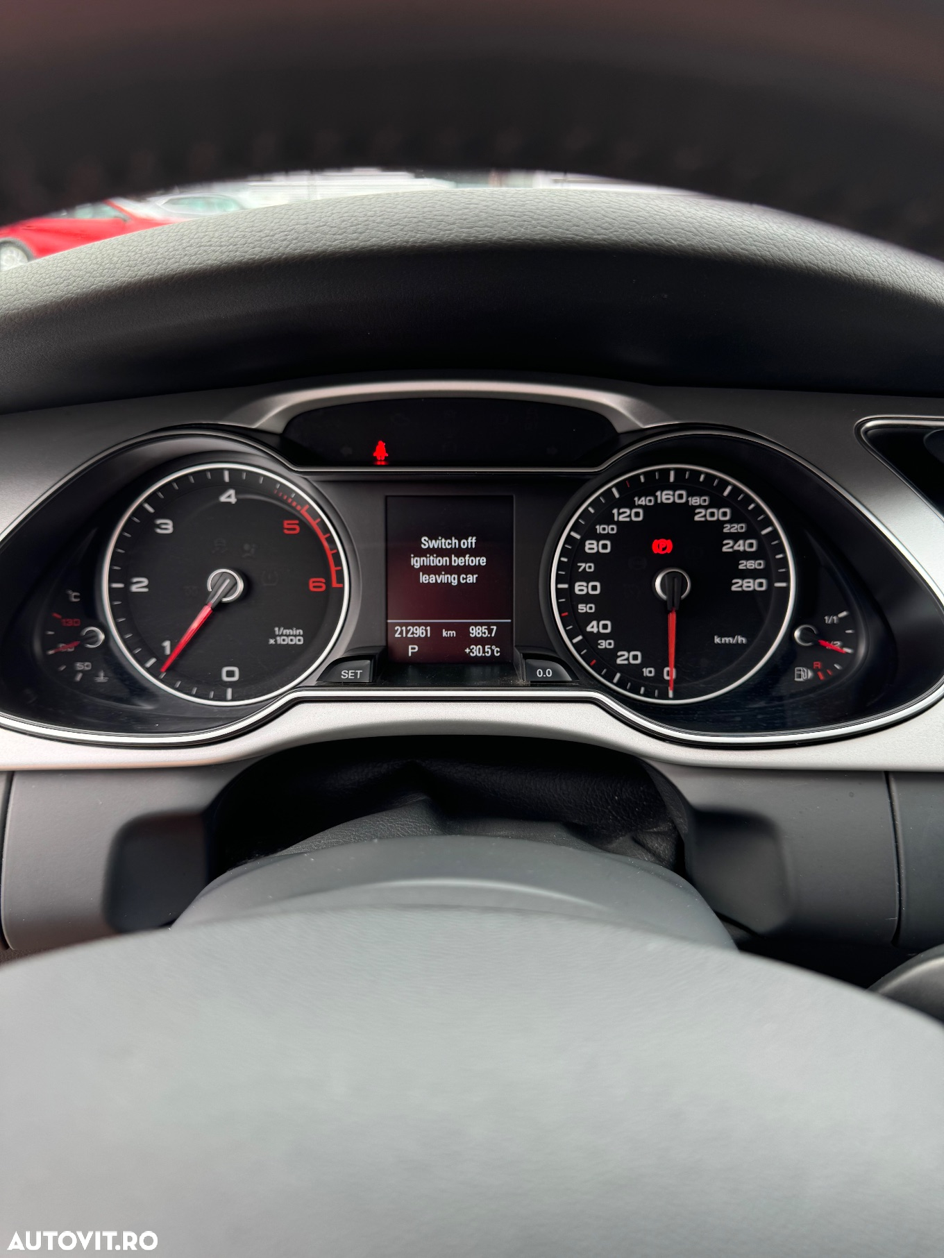 Audi A4 Avant 2.0 40 TDI quattro S tronic Advanced - 11
