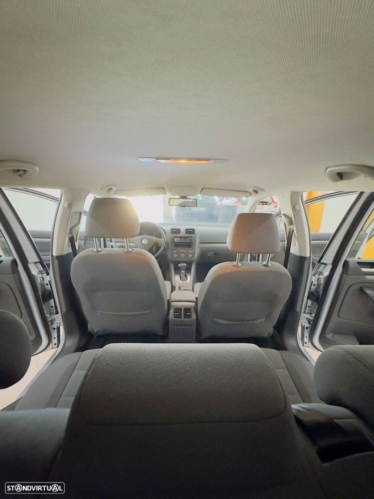 VW Golf 1.9 TDi Confortline DSG - 18