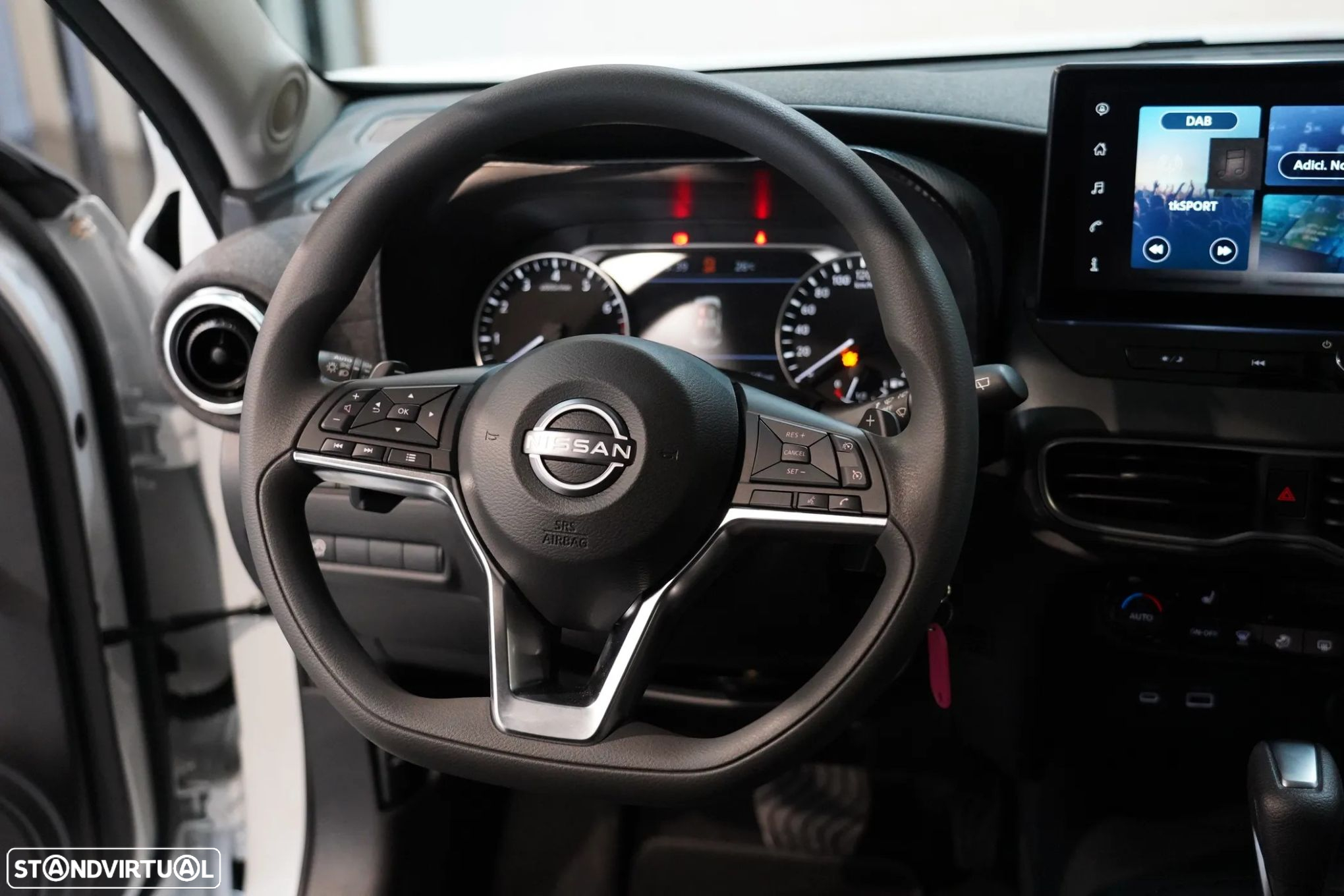 Nissan Juke 1.0 DIG-T N-Design DCT - 19