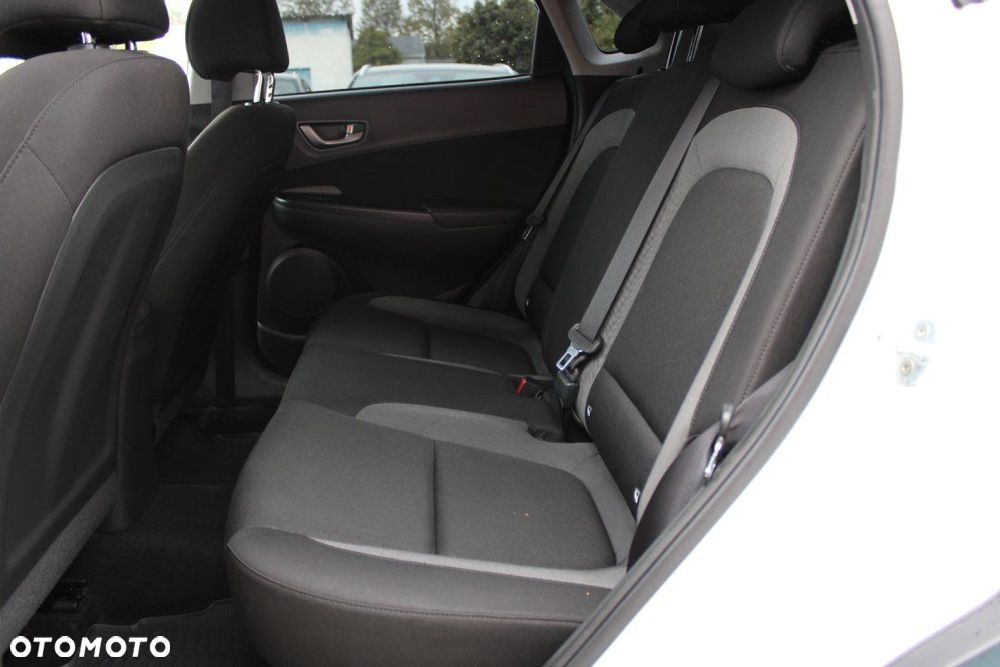 Hyundai Kona - 18