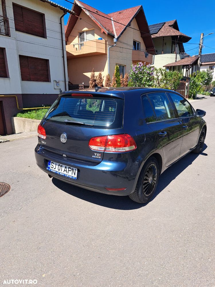 Volkswagen Golf 1.6 TDI BlueMotion Technology DPF Comfortline - 6