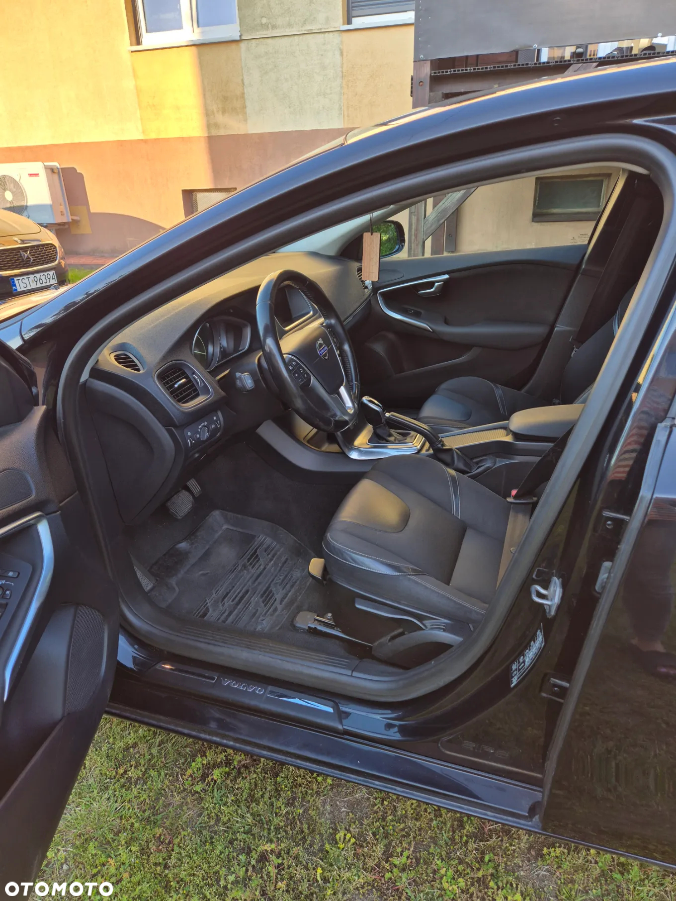 Volvo V40 D2 Momentum - 19