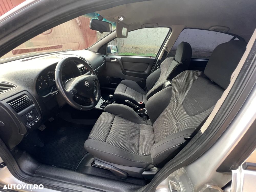 Opel Astra - 26