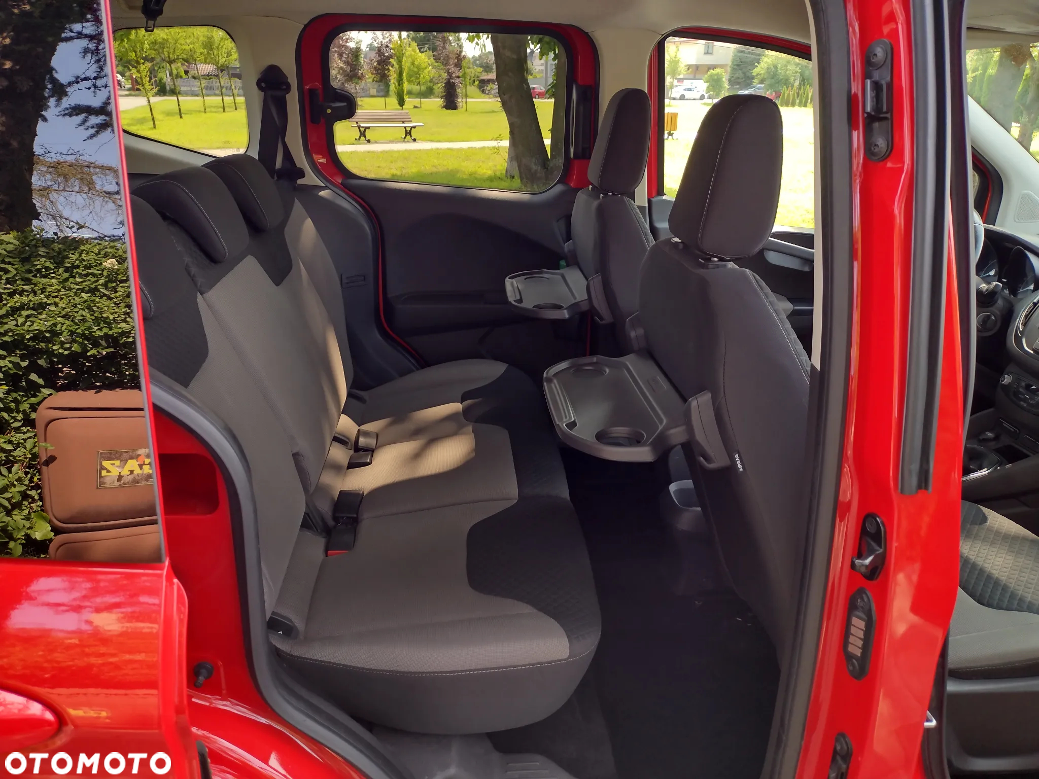 Ford Tourneo Courier 1.0 EcoBoost S&S Titanium - 19
