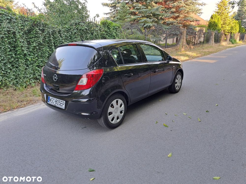 Opel Corsa - 4