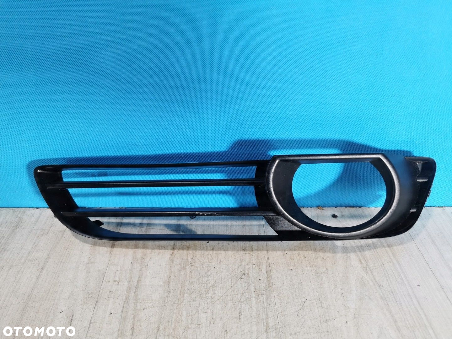 Audi Q7 1 I 4L S-Line 2005/2010 kratka zderzaka ramka halogenu 4L0.807.676 - 4