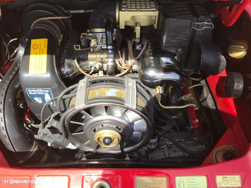 Porsche 911 Série G - 15