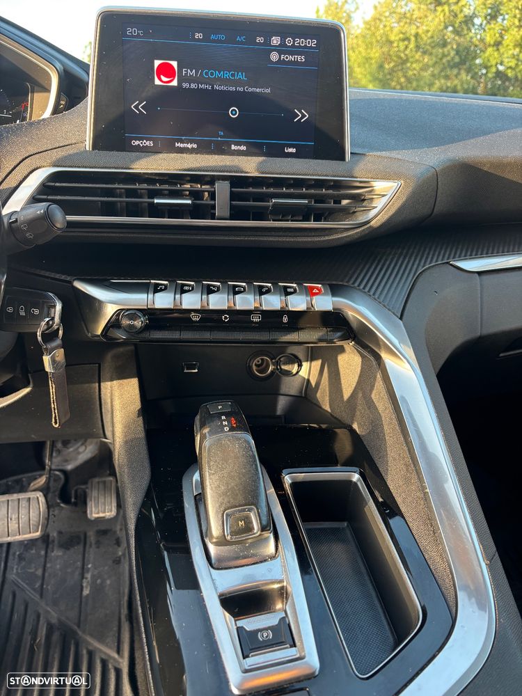 Peugeot 3008 - 9