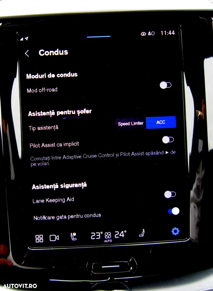 Volvo XC 60 B5 B Geartronic Momentum Pro - 11