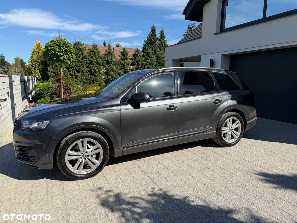 Audi Q7 - 3