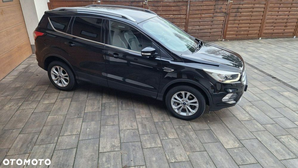 Ford Kuga - 8