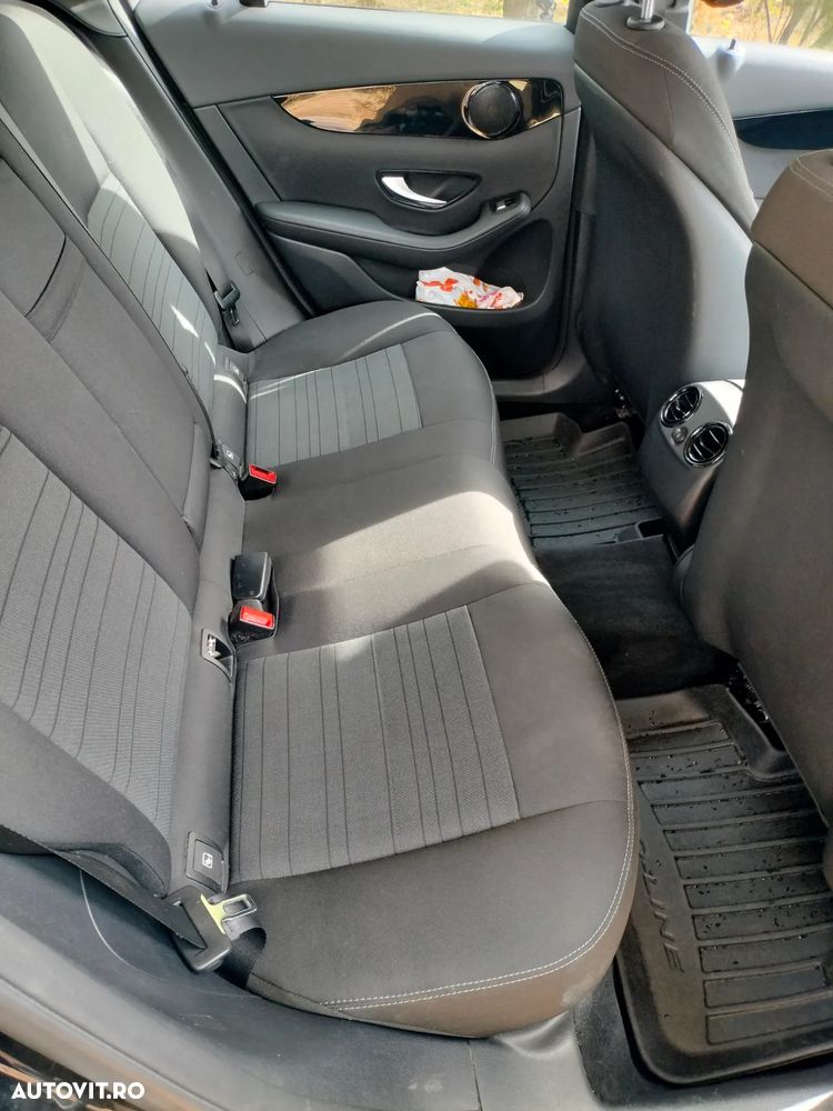 Mercedes-Benz GLC 220 d 4Matic 9G-TRONIC - 10