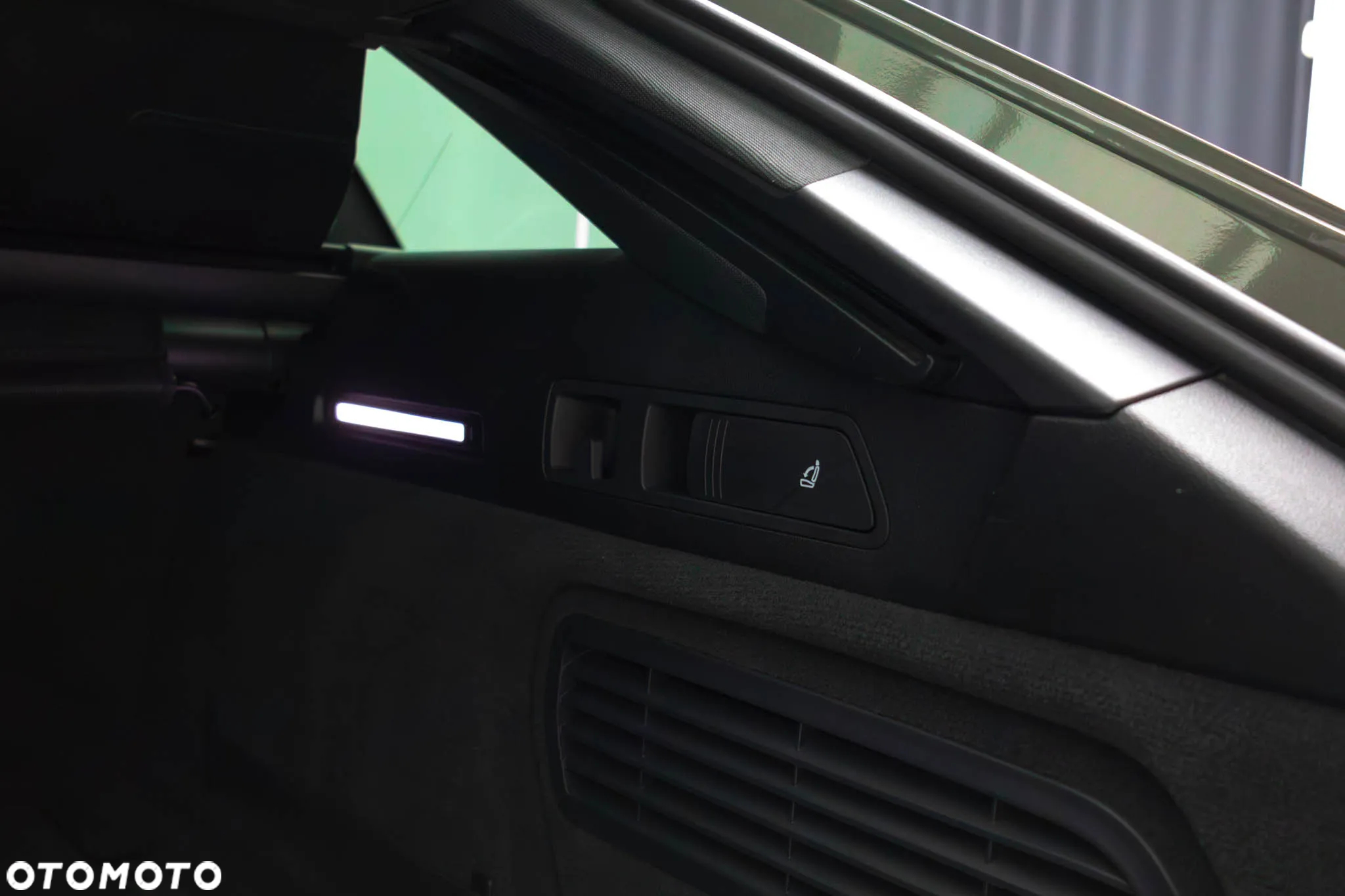 Audi A6 Avant TDI quattro S tronic - 29