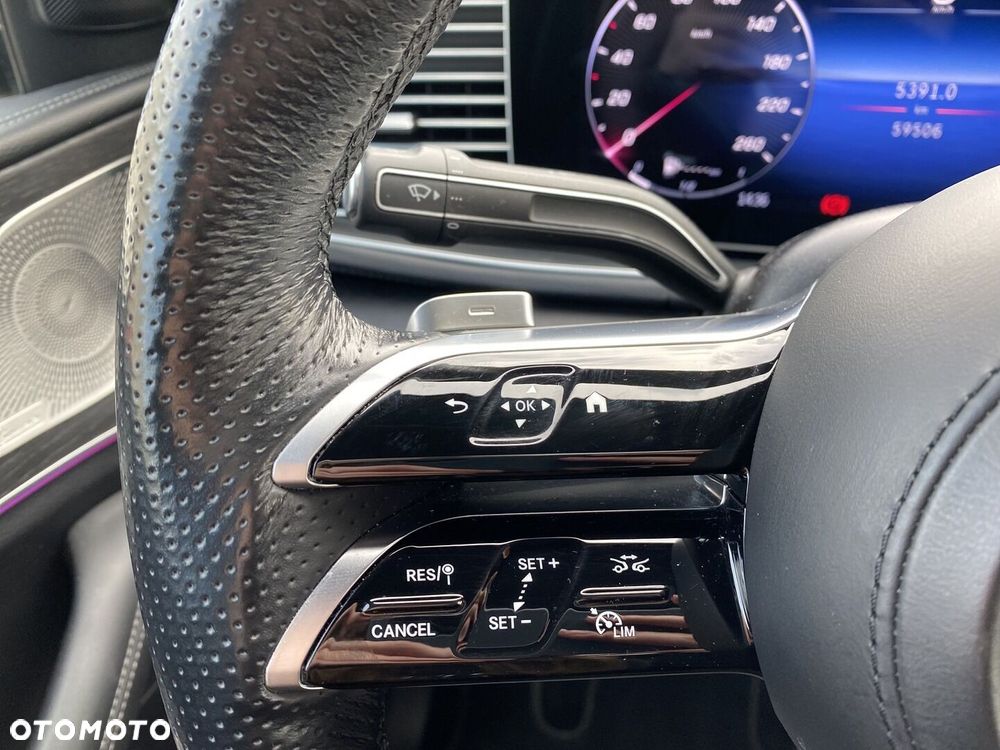 Mercedes-Benz GLE - 18