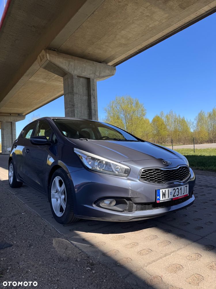 Kia Ceed 1.6 CRDi M - 29