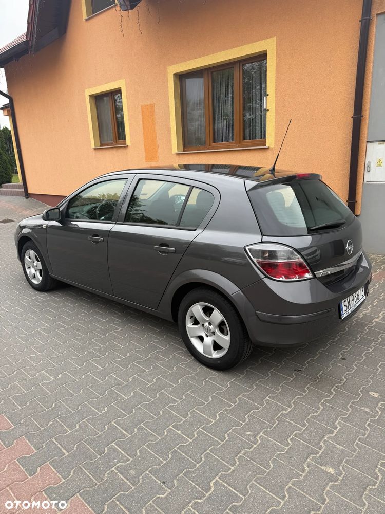 Opel Astra - 12