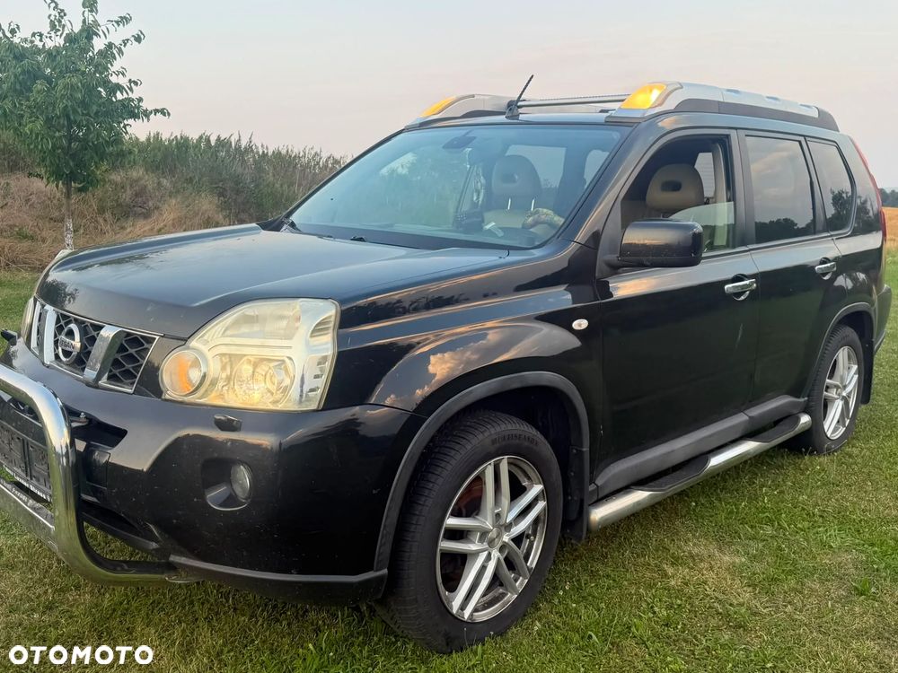 Nissan X-Trail 2.0 dCi 4x4 DPF Platinum - 1