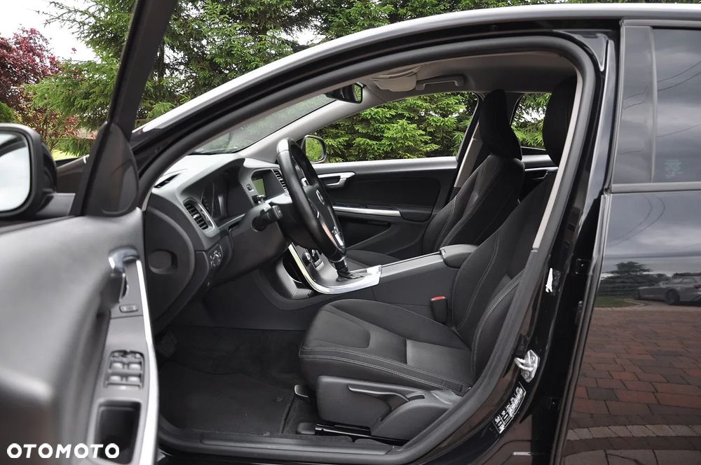 Volvo S60 - 22
