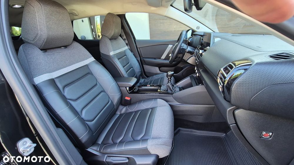 Citroën C4 1.2 PureTech Feel Pack S&S - 17