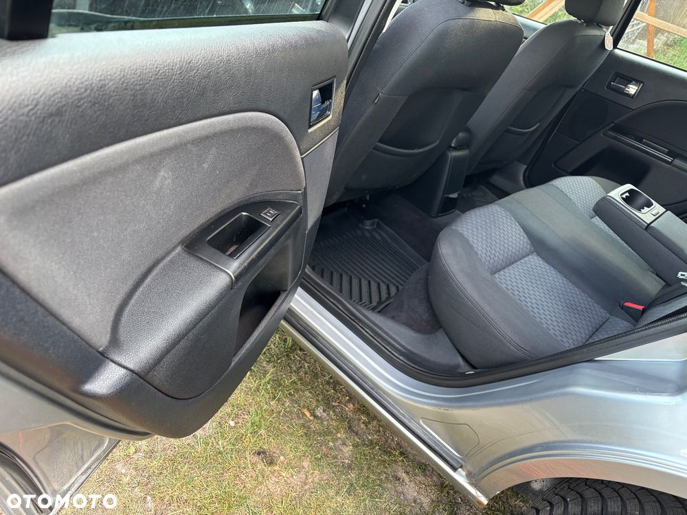 Ford Mondeo 2.0 TDCI Ghia - 21