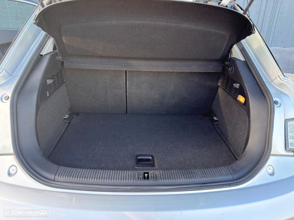 Audi A1 1.6 TDI Ambition - 13