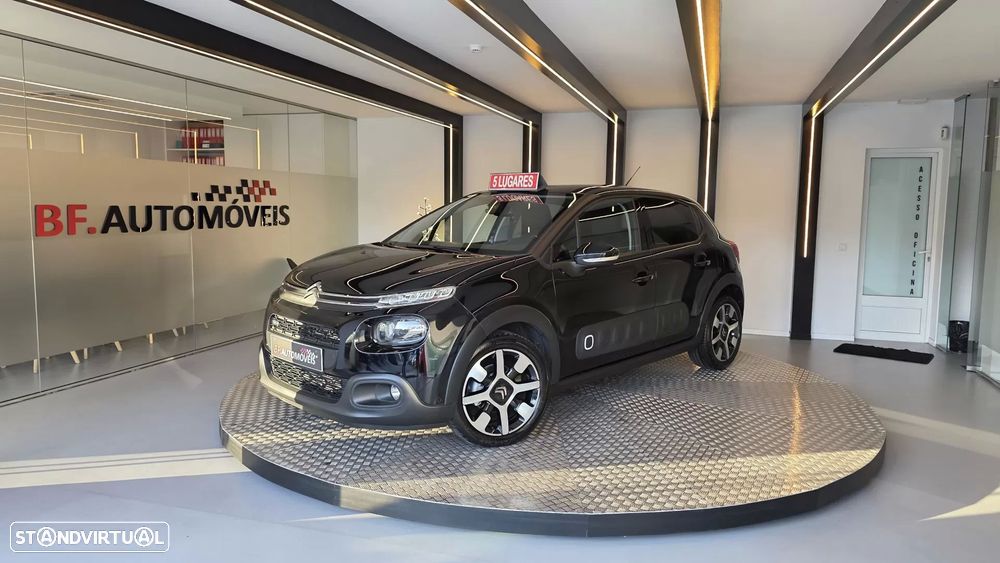 Citroën C3 1.2 PureTech Shine - 2