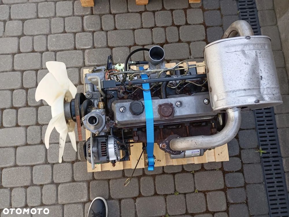 SILNIK ISEKI E4CD 1,997L CENA 9675 zł netto - 3