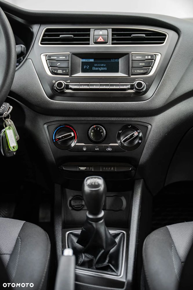 Hyundai i20 1.2 Classic Plus - 25