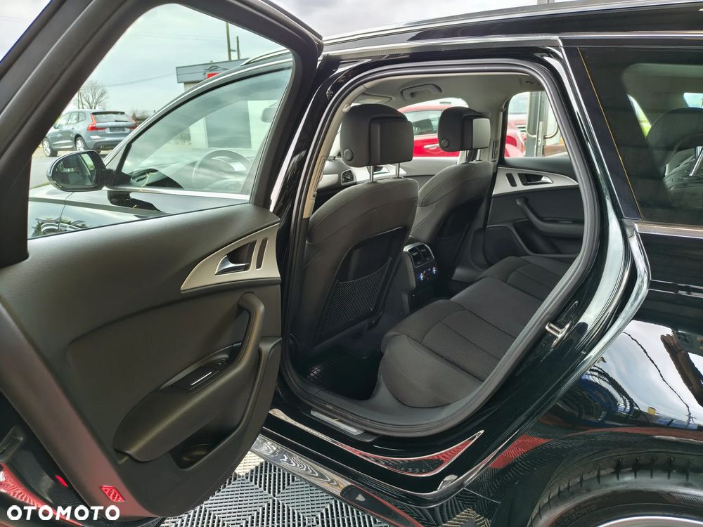 Audi A6 Avant 2.0 TDI quattro S tronic - 35